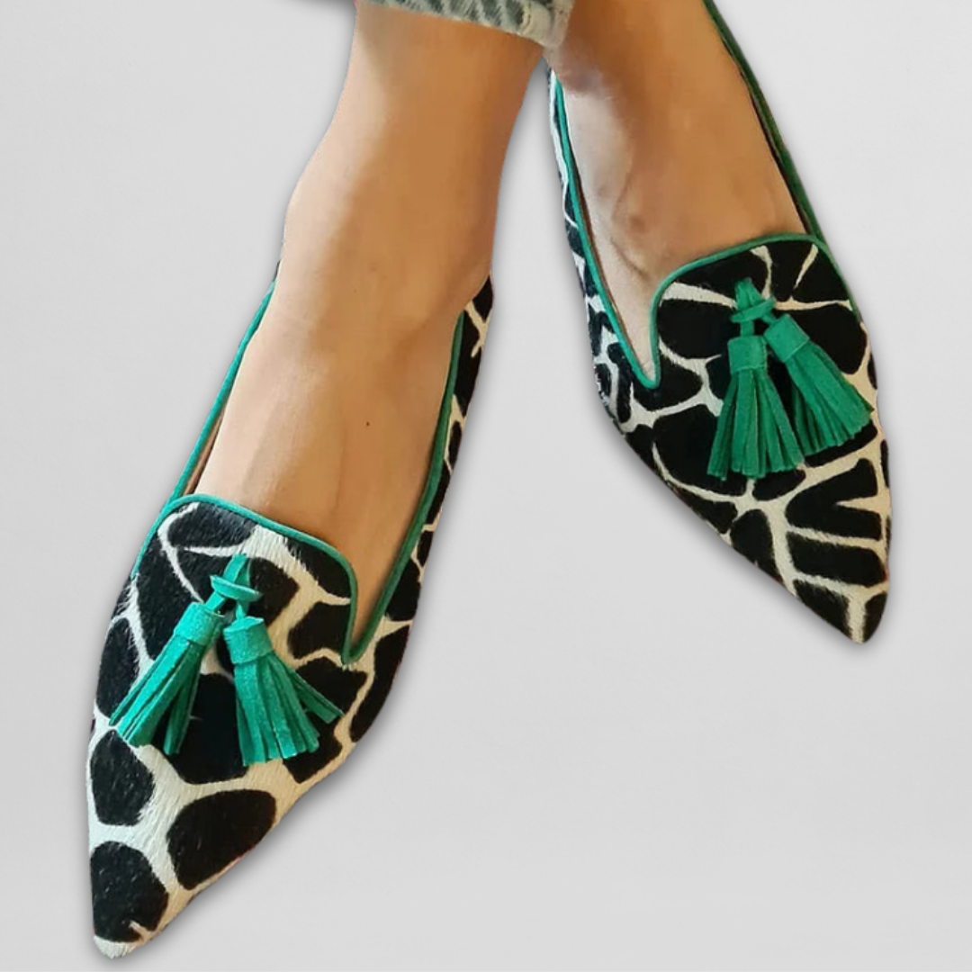 Isa | Pointed Loafers