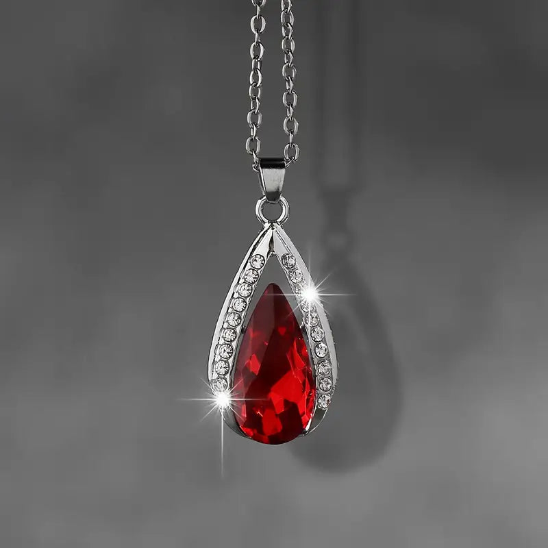Cymira Ashwyne Necklace | White Gold 18k
