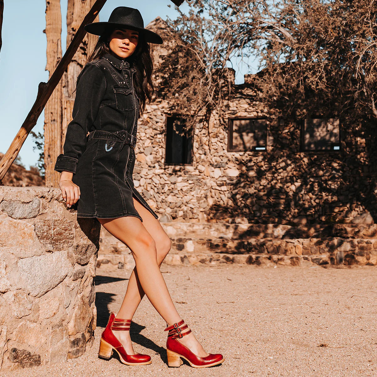 Ever - Women’s Round Toe Chunky Heels