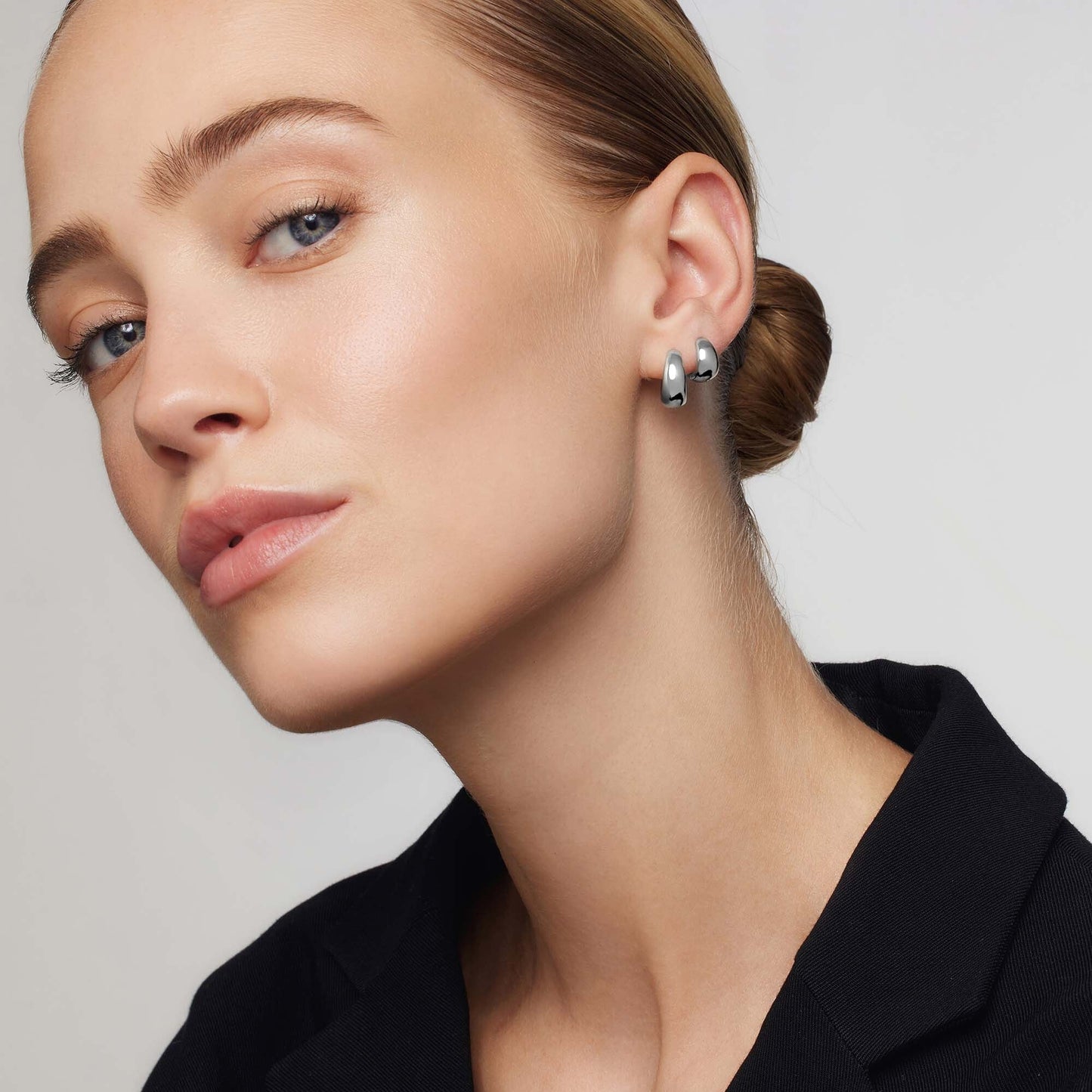 Rue Hoops | White Gold 18k