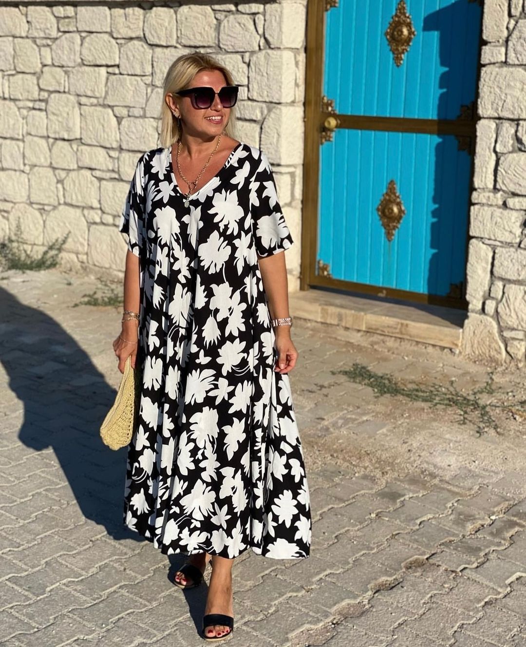 Cataleya | ELEGANT DRESS WITH TUMMY CONTROL