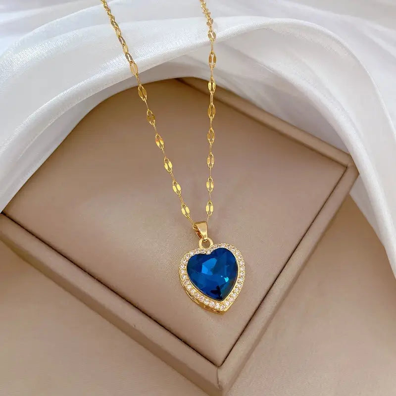 Jaselle Vireyne Necklace | Gold 16k