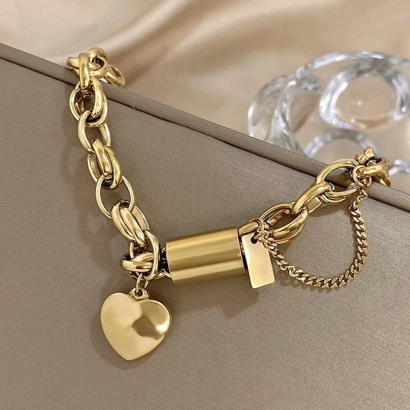 Heartened Chunky Bracelet | White Gold 18k