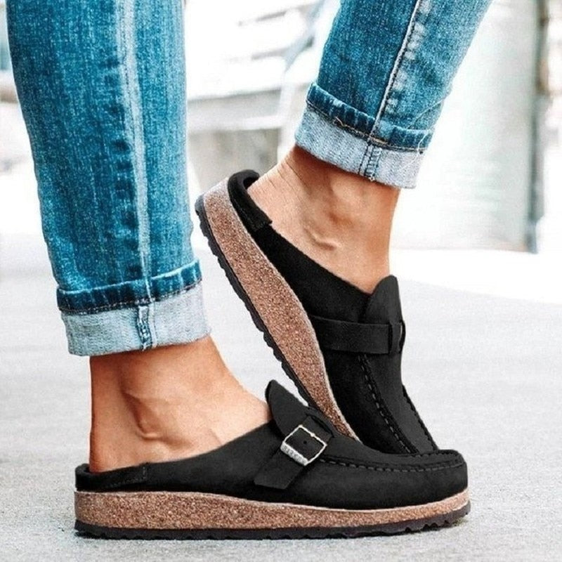 Evi – Elegant Orthopedic Clogs