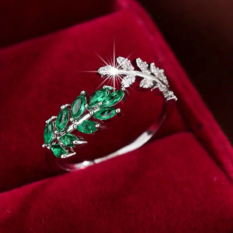 Vivara Lyselle Ring | White Gold 16k