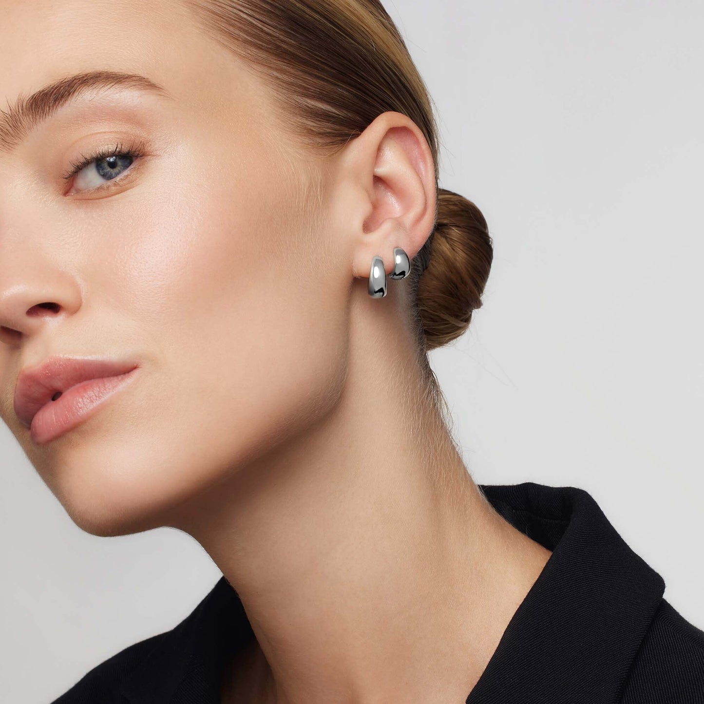Rue Hoops | White Gold 18k