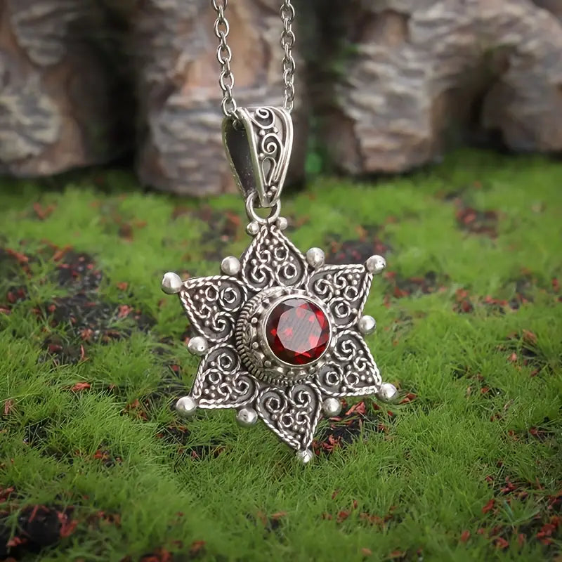 Jessindra Carmalyth Necklace | White Gold 18k