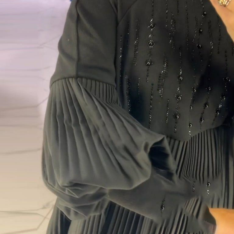 Sara | Plus Lantern Sleeve Dress