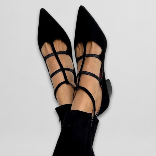 Valeska | Pointed strappy pumps