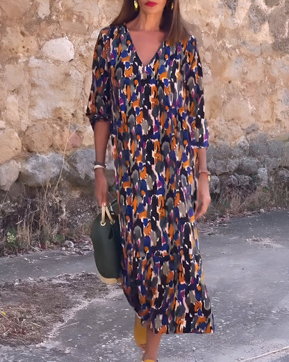 Carla – Long V-Neck Dress with Retro Pattern
