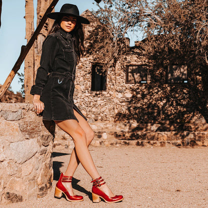 Ever - Women’s Round Toe Chunky Heels