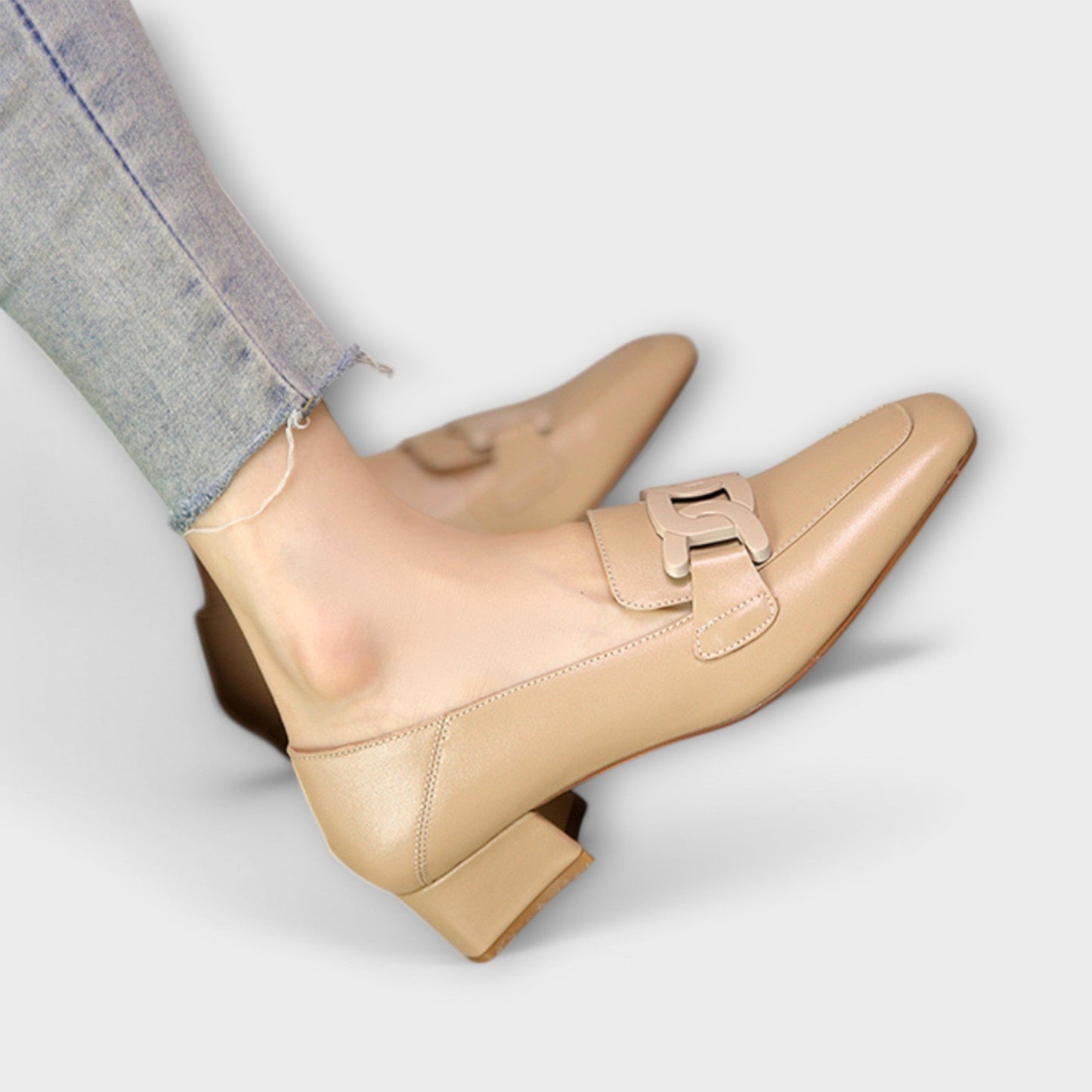 Mona | Slipper