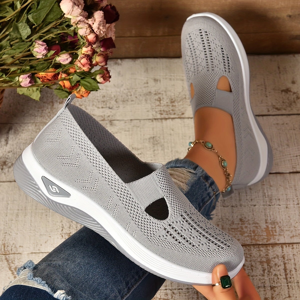 Isabella | Orthopaedic Slip-On Shoe