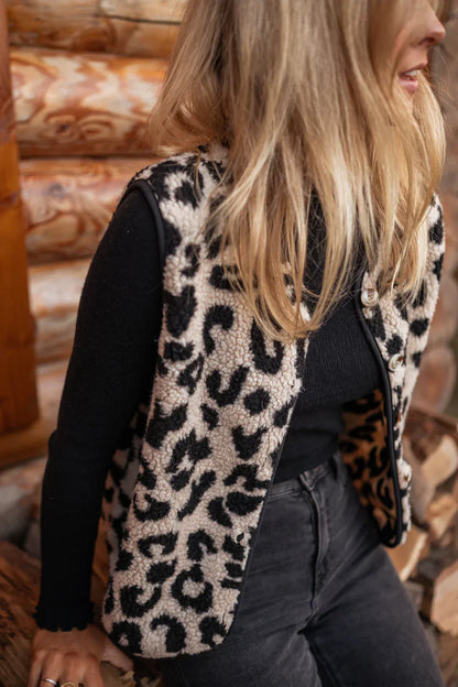 ASTRID™ | The Leopard Vest