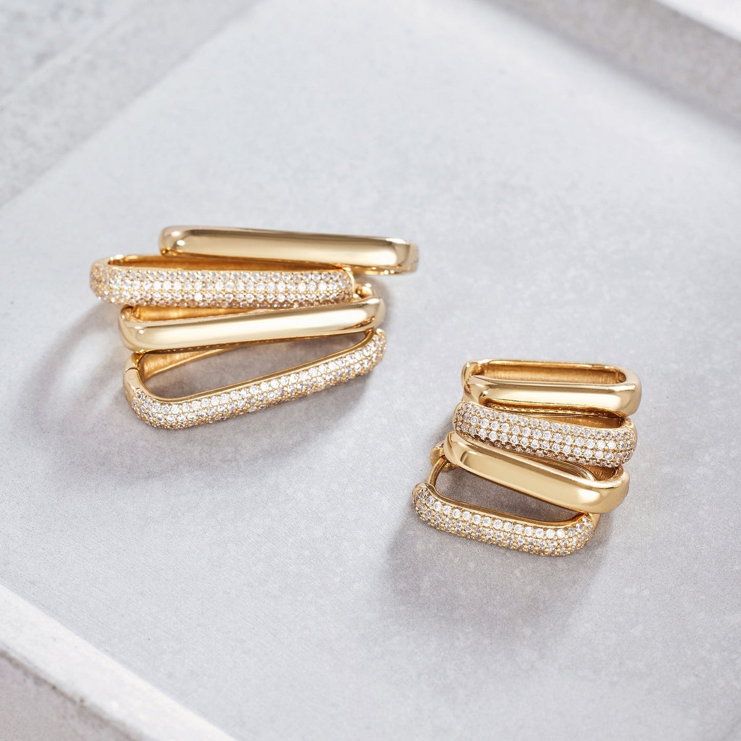 Icon Pavé Hoops | White Gold 18k