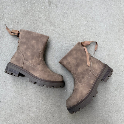 Bow Taupe Boots